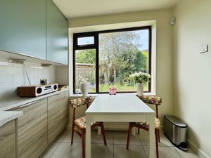 Photo 1- click for photo gallery